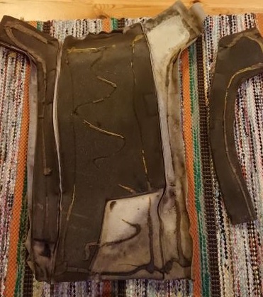 Taustapahvista irroitettu.jpg