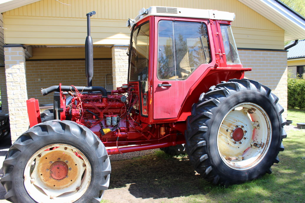 sivusta maalattuna ei ovet vielä.JPG